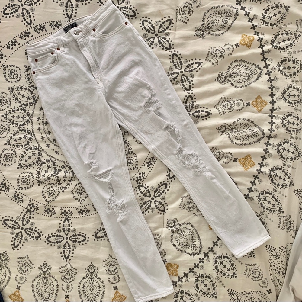 White Hi Rise distressed Abercrombie Jeans 26 (2)
